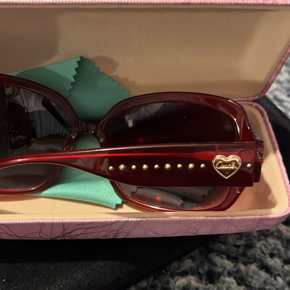 Coach sunshades Burgundy - Picture 2 of 5